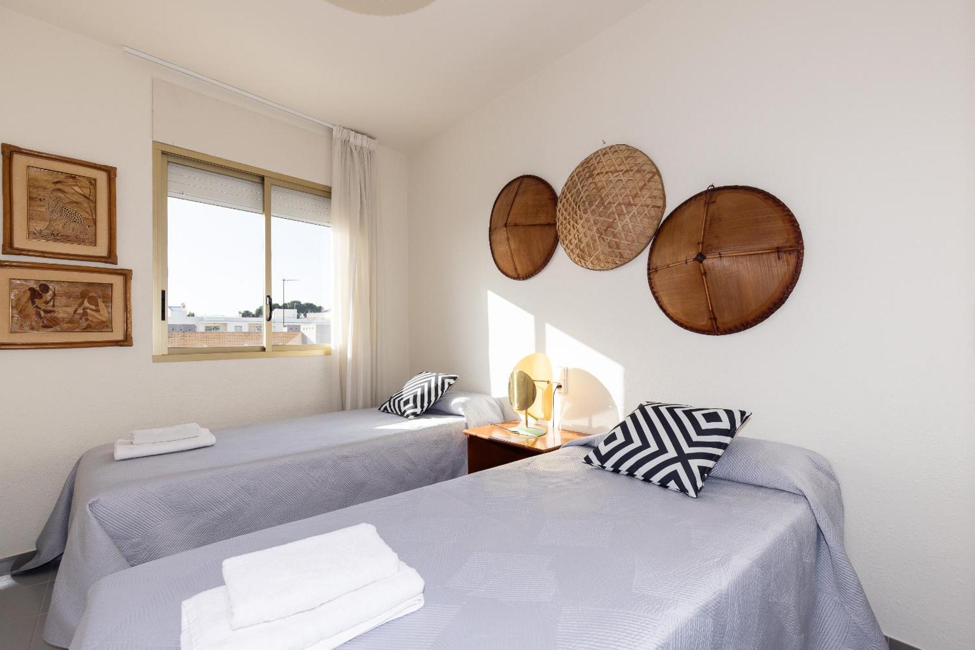 Golf St Jordi 2 Planet Costa Dorada Apartment กัมบริลส์ ภายนอก รูปภาพ