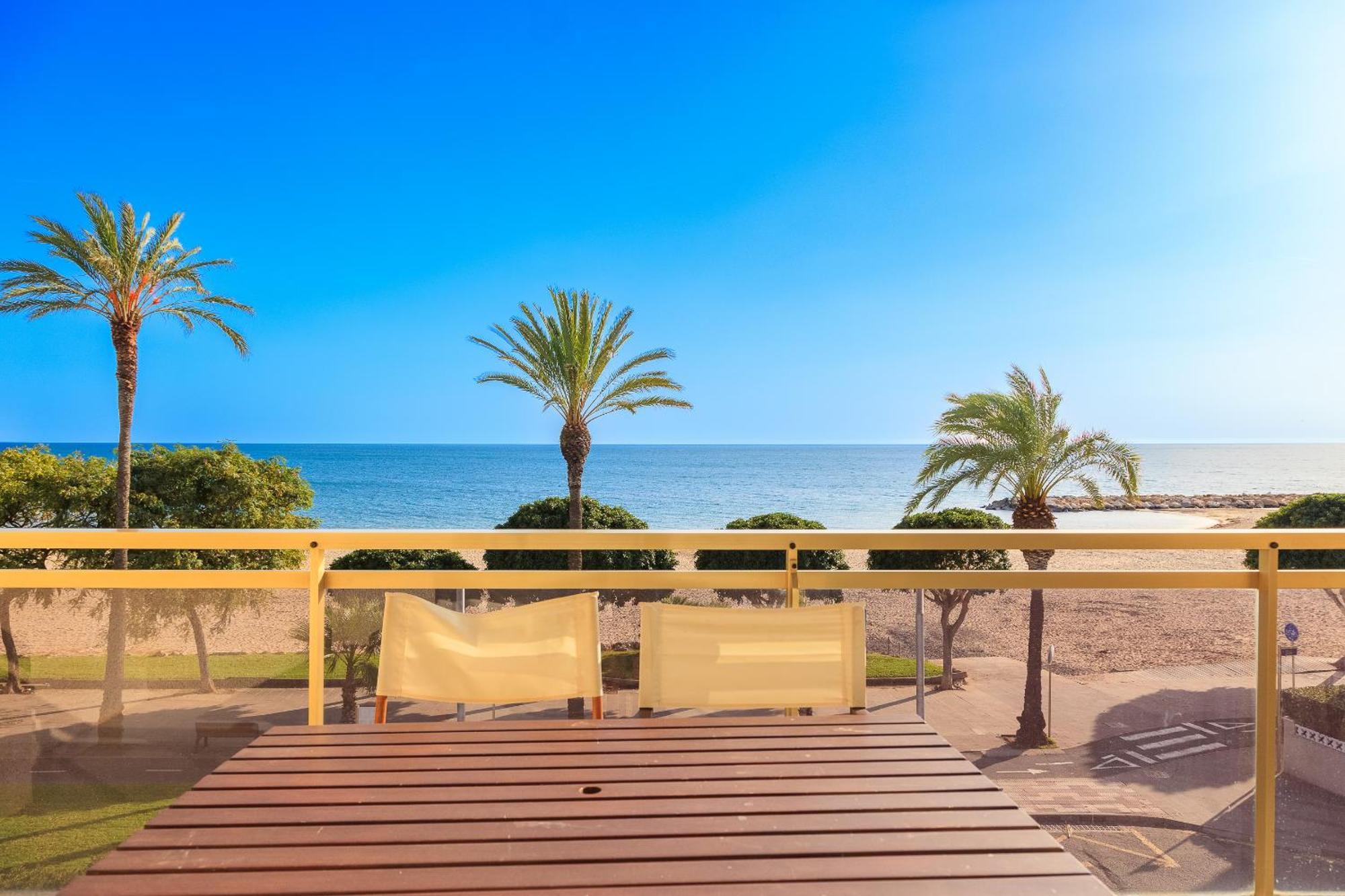 Golf St Jordi 2 Planet Costa Dorada Apartment กัมบริลส์ ภายนอก รูปภาพ